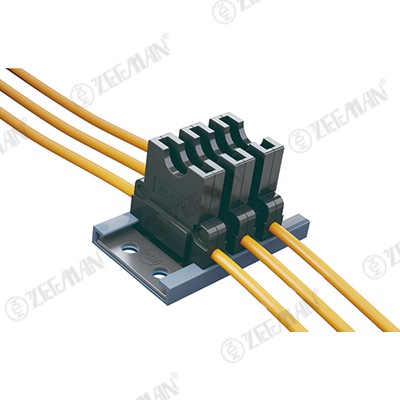 ZC-512A-3P 保險(xiǎn)絲座